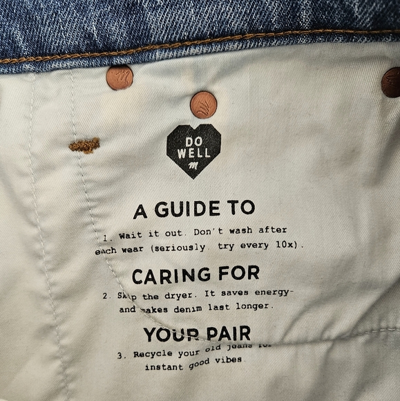 Madewell High-Rise Ripped Denim shorts Size Waist 26 (Small) - Picture 3 of 6